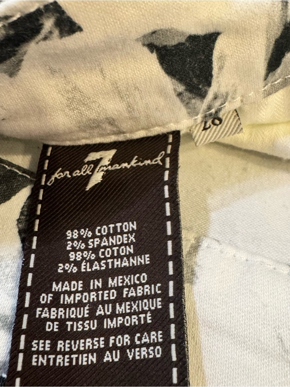 7 For All Mankind Jeans, Size 28 - Picture 3 of 4